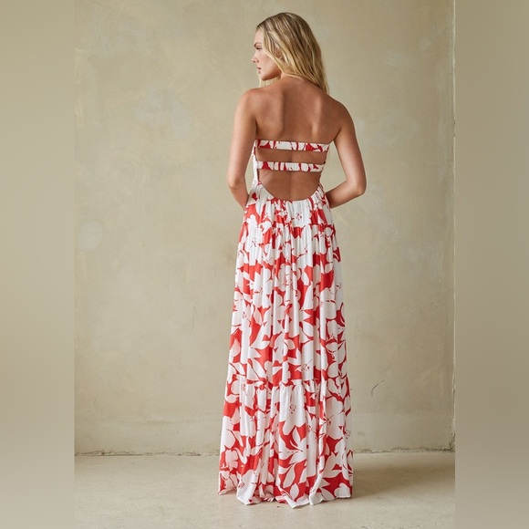 American Threads Lilo Strapless Maxi Dress in Red Floral, Size Medium - Picture 9 of 12